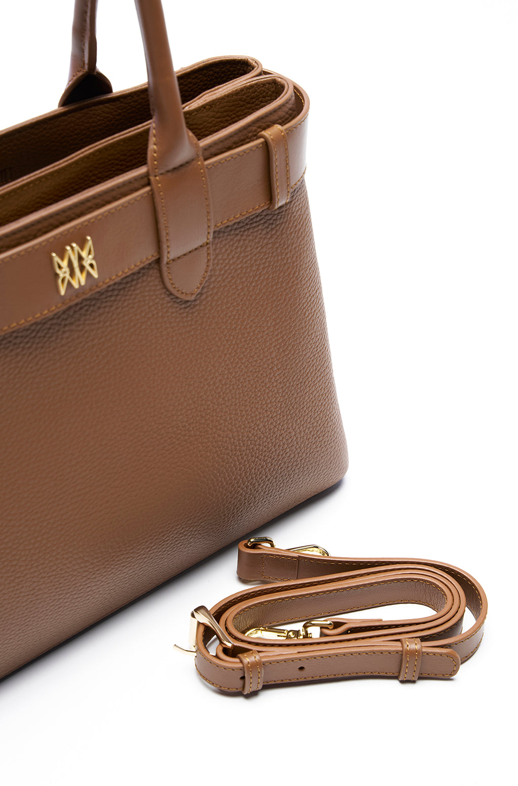 Tote bag in leather with belt detail